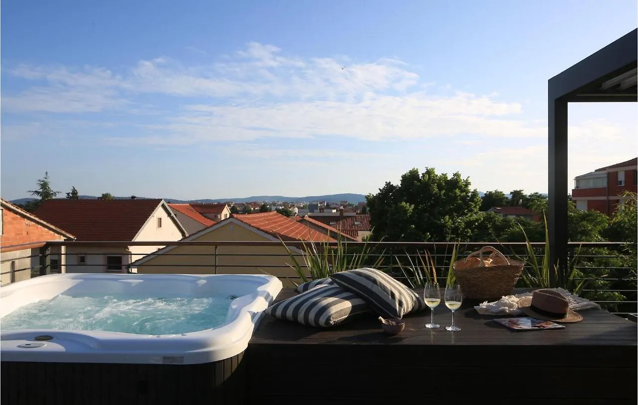 Villa Tereza Zadar 0*,